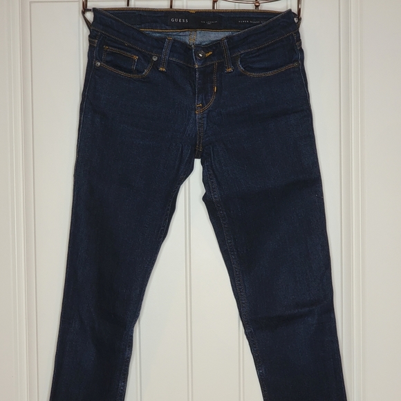 Guess Jean's - Picture 2 of 2